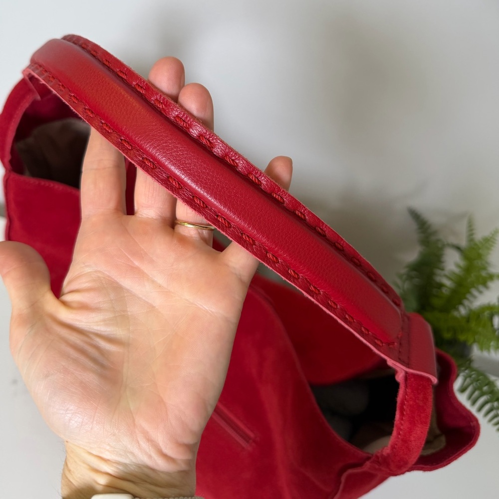 The Sak Los Feliz Large Tote Bag In Scarlet Suede - Picture 7 of 10